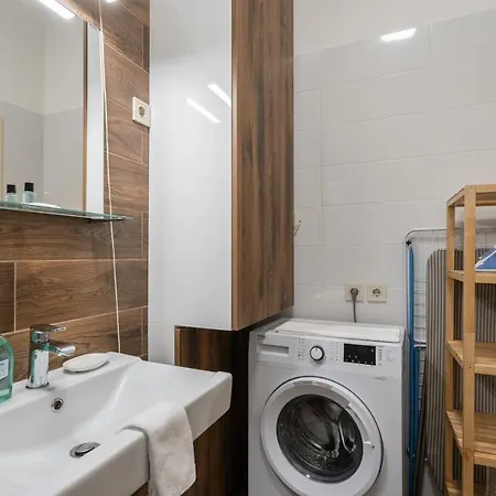 Peachy Homes Lejlighed