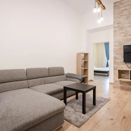 Peachy Homes Budapešť