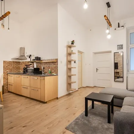 Peachy Homes * Budapešť